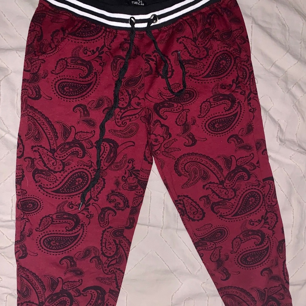 Rue 21 Paisley Print Joggers